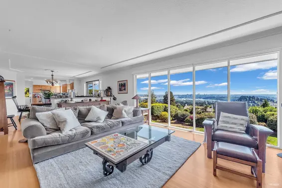820 Knockmaroon Road, West Vancouver For Sale - image 6