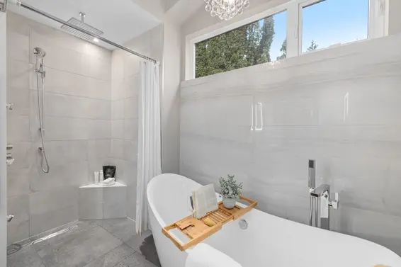 1269 Cloverley Street, North Vancouver For Sale - image 20