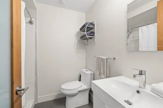 1269 Cloverley Street, North Vancouver For Sale - image 27