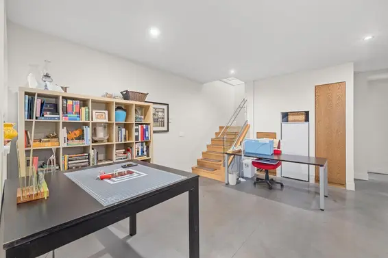 1269 Cloverley Street, North Vancouver For Sale - image 28