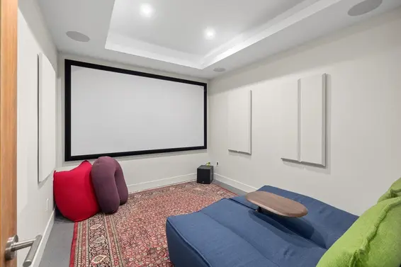 1269 Cloverley Street, North Vancouver For Sale - image 31