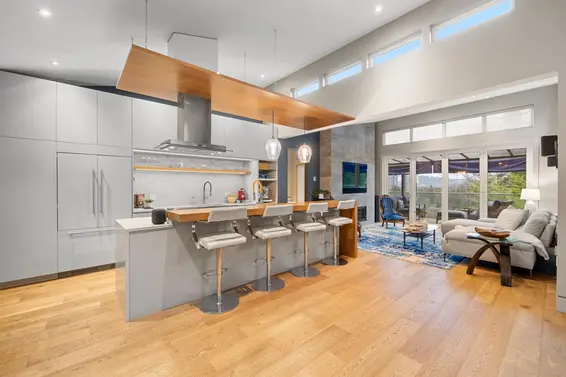 1269 Cloverley Street, North Vancouver For Sale - image 4