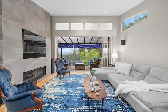 1269 Cloverley Street, North Vancouver For Sale - image 8