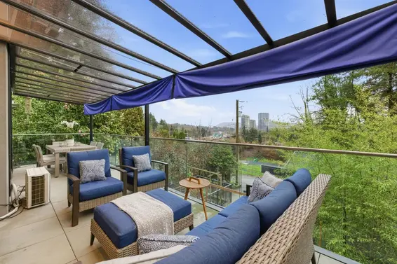 1269 Cloverley Street, North Vancouver For Sale - image 9