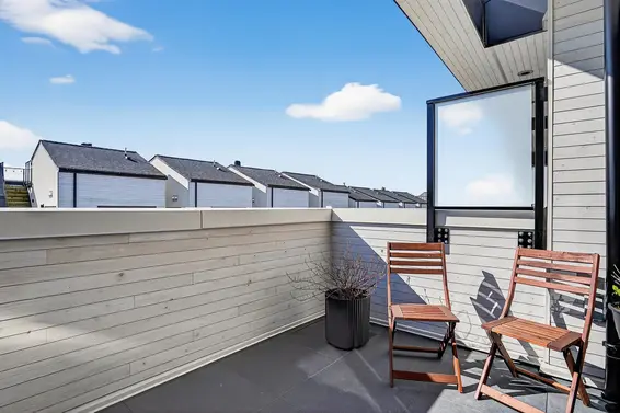 225 650 East 2nd Street, North Vancouver For Sale - image 23