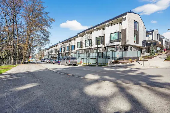 225 650 East 2nd Street, North Vancouver For Sale - image 34