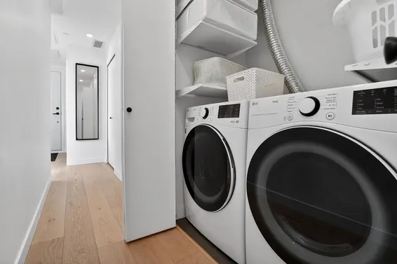 225 650 East 2nd Street, North Vancouver For Sale - image 6