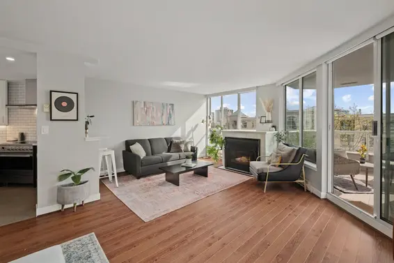 303 408 Lonsdale Avenue, North Vancouver For Sale - image 17