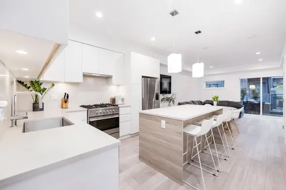 6 3490 Mt Seymour Parkway, North Vancouver