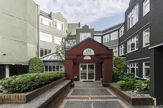 309 121 West 29Th Street, North Vancouver