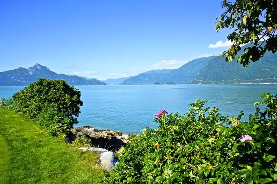 860 Ocean Crest Drive, Furry Creek For Sale - image 8