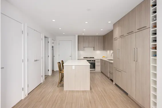 208 707 East 3rd Street, North Vancouver For Sale - image 7