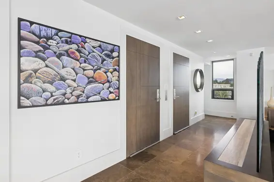 9 2250 Bellevue Avenue, West Vancouver For Sale - image 2
