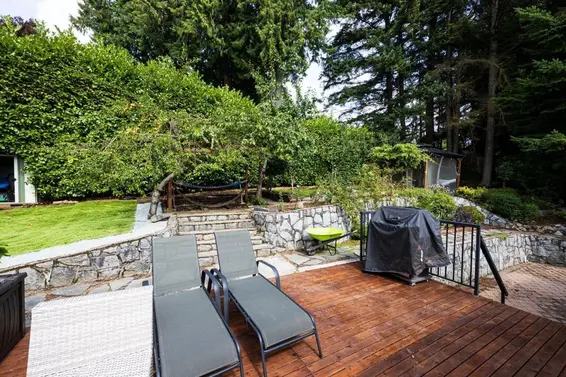 4577 Meadowbank Close, North Vancouver For Sale - image 8