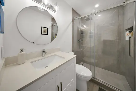 16 838 Tobruck Avenue, North Vancouver For Sale - image 22