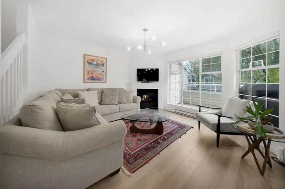 16 838 Tobruck Avenue, North Vancouver For Sale - image 5