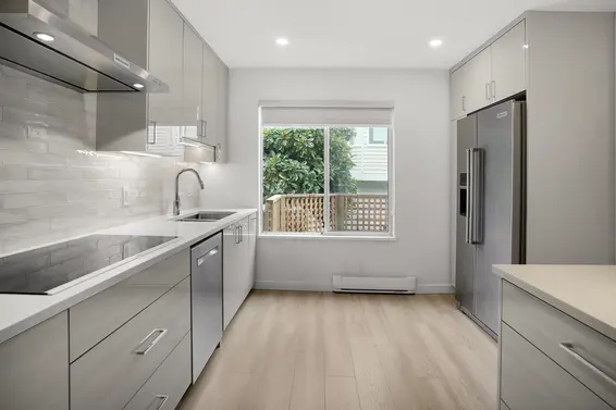 16 838 Tobruck Avenue, North Vancouver For Sale - image 9