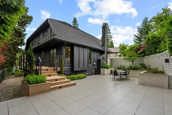 5185 Alderfeild Place, West Vancouver For Sale - image 38