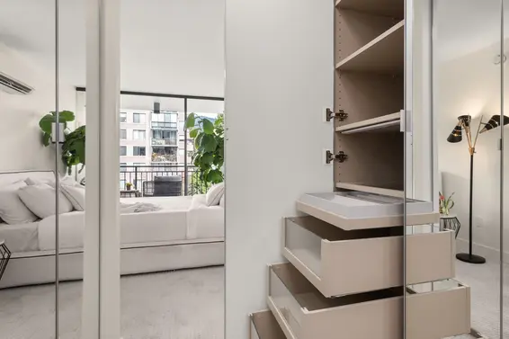 401 475 13th Street, West Vancouver For Sale - image 23
