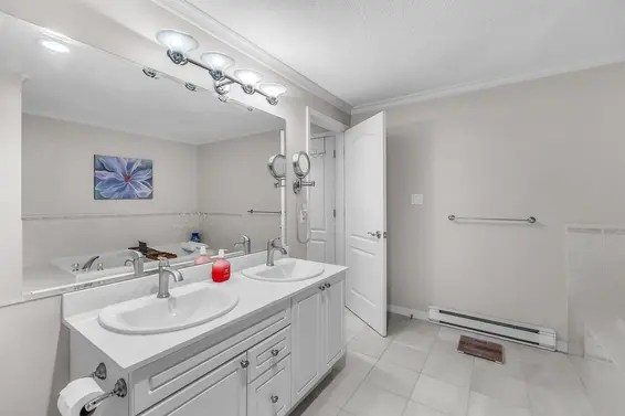 207 1500 Ostler Court, North Vancouver For Sale - image 21