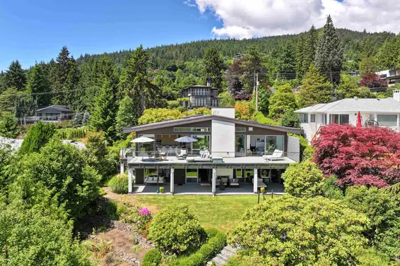 98 Bonnymuir Drive, West Vancouver For Sale - image 23