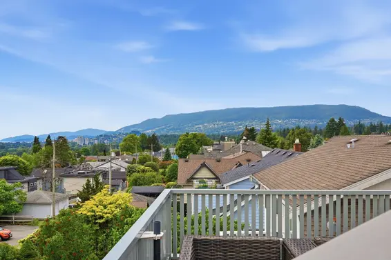 203 West 6th Street, North Vancouver For Sale - image 30