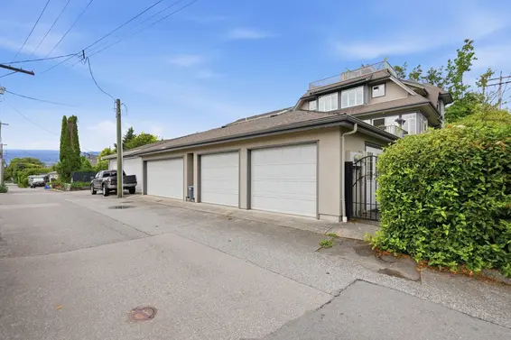 203 West 6th Street, North Vancouver For Sale - image 34