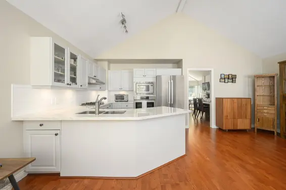 29 4055 Indian River Drive, North Vancouver For Sale - image 13