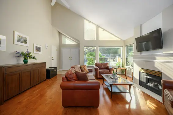 29 4055 Indian River Drive, North Vancouver For Sale - image 4