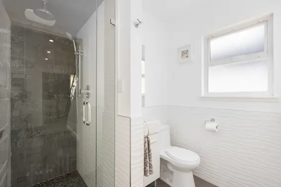 457 West 23rd Street, North Vancouver For Sale - image 6
