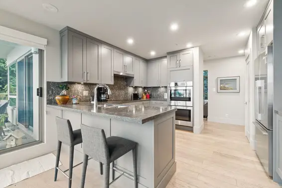 201 3105 Deer Ridge Drive, West Vancouver For Sale - image 10