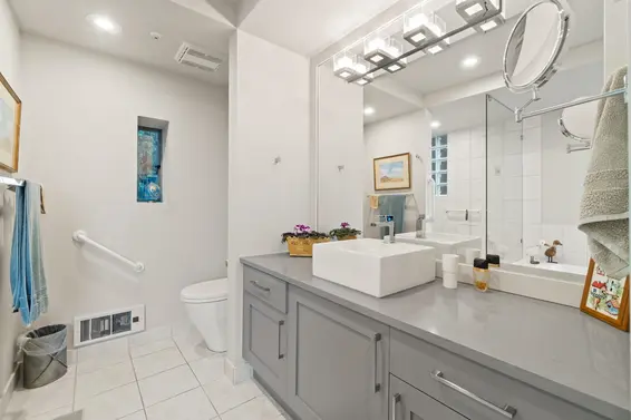 201 3105 Deer Ridge Drive, West Vancouver For Sale - image 18