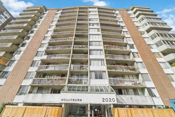 1205 2020 Fullerton Avenue, North Vancouver