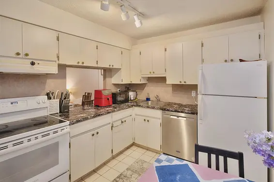 1205 2020 Fullerton Avenue, North Vancouver For Sale - image 6