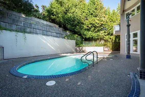 1437 Bramwell Road, West Vancouver For Sale - image 29