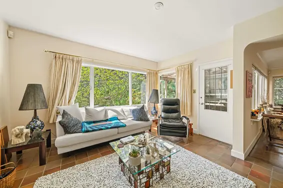 2270 Gordon Avenue, West Vancouver For Sale - image 11