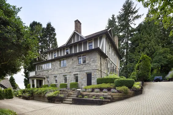 3545 Dowsley Court, North Vancouver