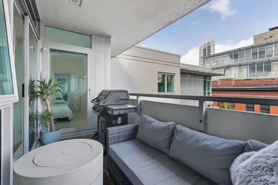 PH 601 100 East Esplanade, North Vancouver For Sale - image 16