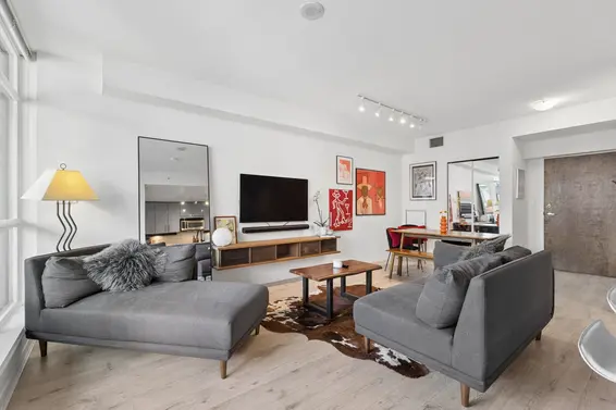 PH 601 100 East Esplanade, North Vancouver For Sale - image 3