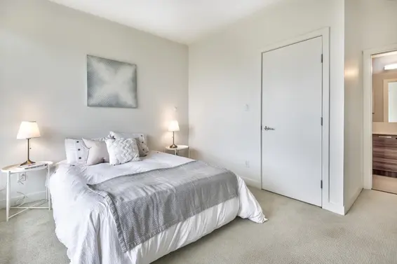 402 1061 Marine Drive, North Vancouver For Sale - image 16