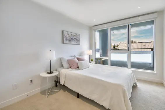 402 1061 Marine Drive, North Vancouver For Sale - image 20