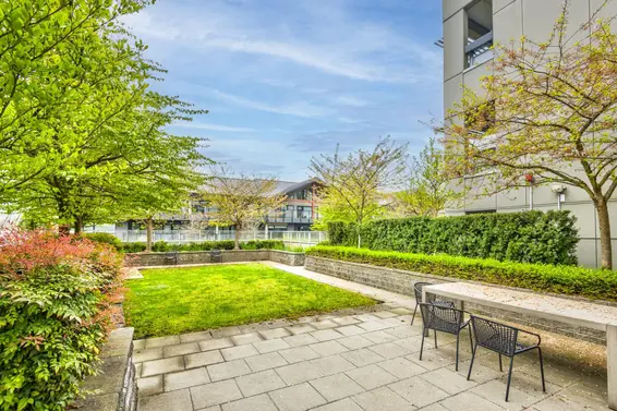 402 1061 Marine Drive, North Vancouver For Sale - image 30