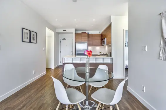 402 1061 Marine Drive, North Vancouver For Sale - image 7