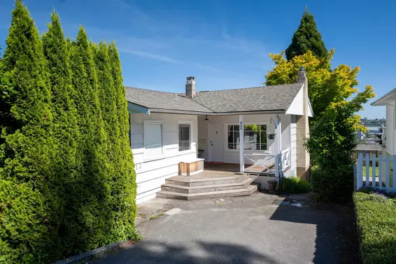 823 Calverhall Street, North Vancouver