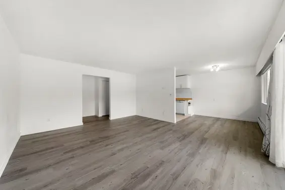 15 834 Premier Street, North Vancouver For Sale - image 17