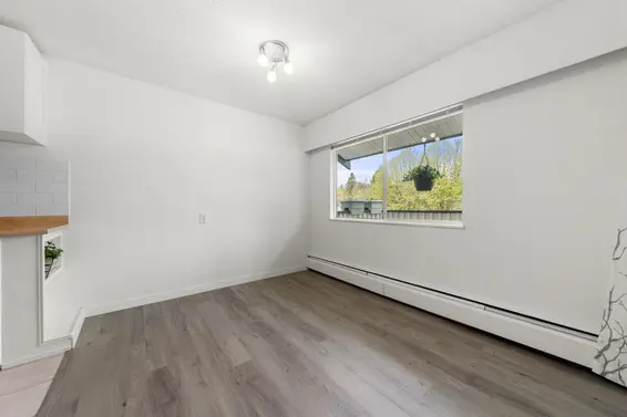 15 834 Premier Street, North Vancouver For Sale - image 18