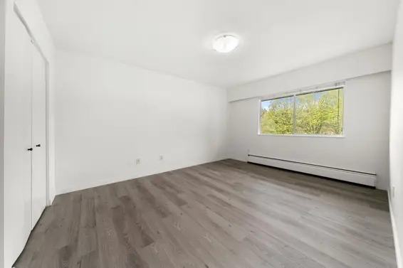 15 834 Premier Street, North Vancouver For Sale - image 19