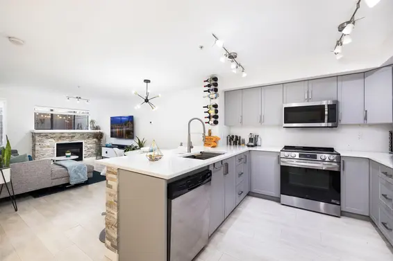109 345 Lonsdale Avenue, North Vancouver For Sale - image 7