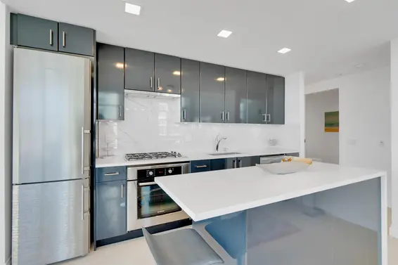 1102 172 Victory Ship Way, North Vancouver For Sale - image 11