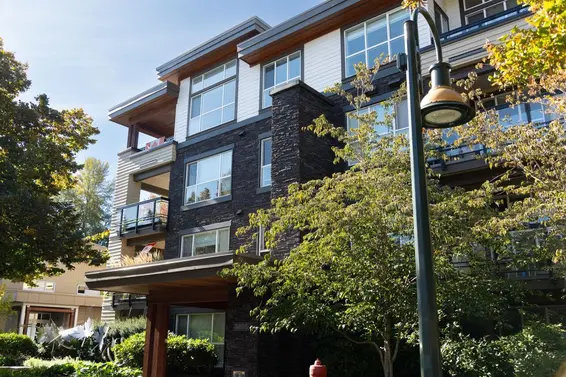312 3205 Mountain Highway, North Vancouver